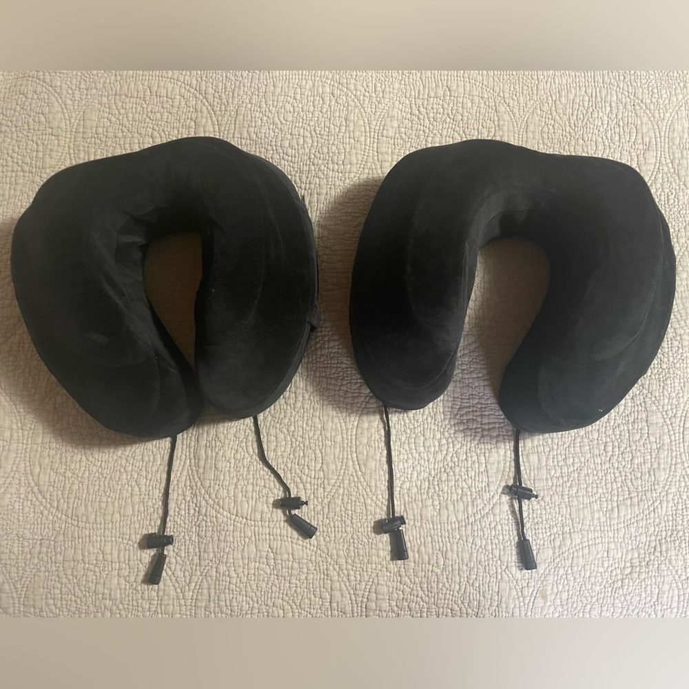 Black Travel Neck Pillows